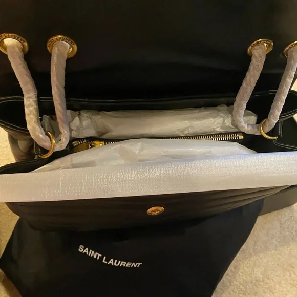 Brand New Authentic Medium Saint Laurent LouLou - Picture 10 of 10